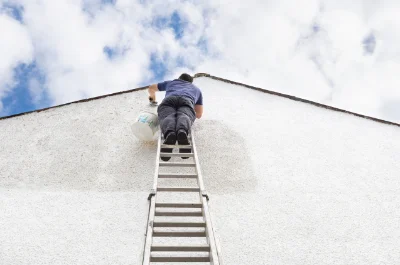 Peinture extérieure à Tessé-Froulay — façades et ravalement